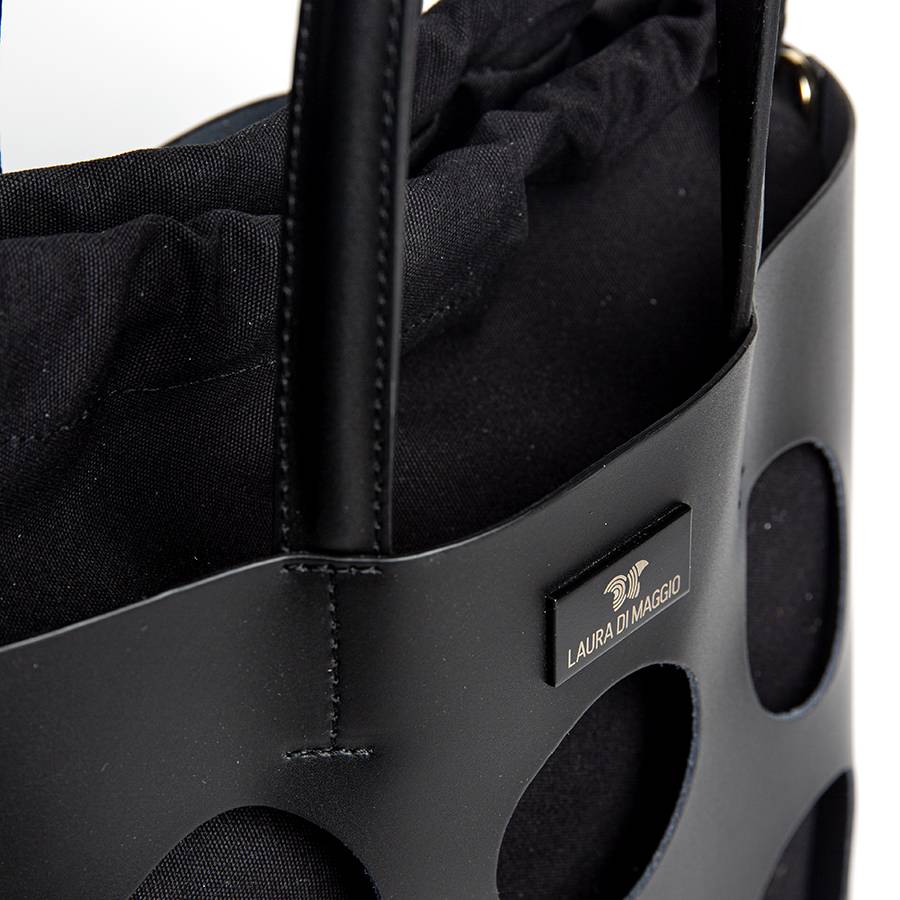 Laura Di Maggio NOAH TOTE – Borsa in pelle elegant traforata nera Vendite Flash
