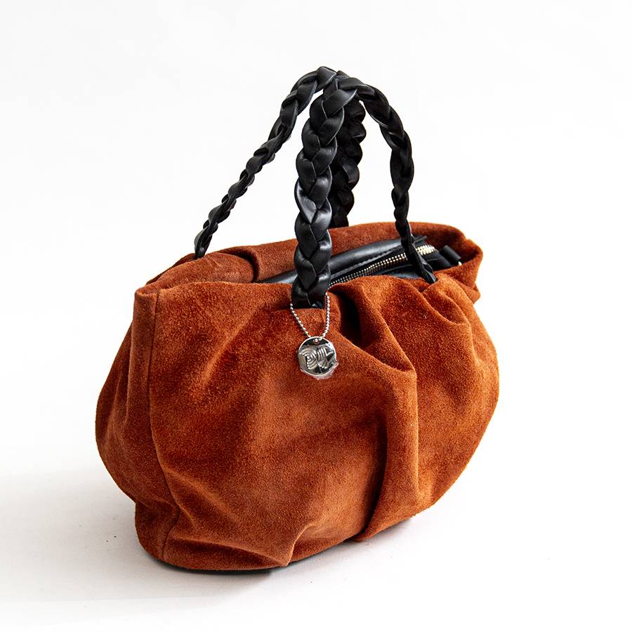 Laura Di Maggio TENDER – Bauletto con manico a treccia in camoscio mattone Italy