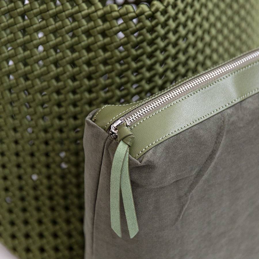 Laura Di Maggio KENDRA – Borsa intrecciata in raso verde Saldi
