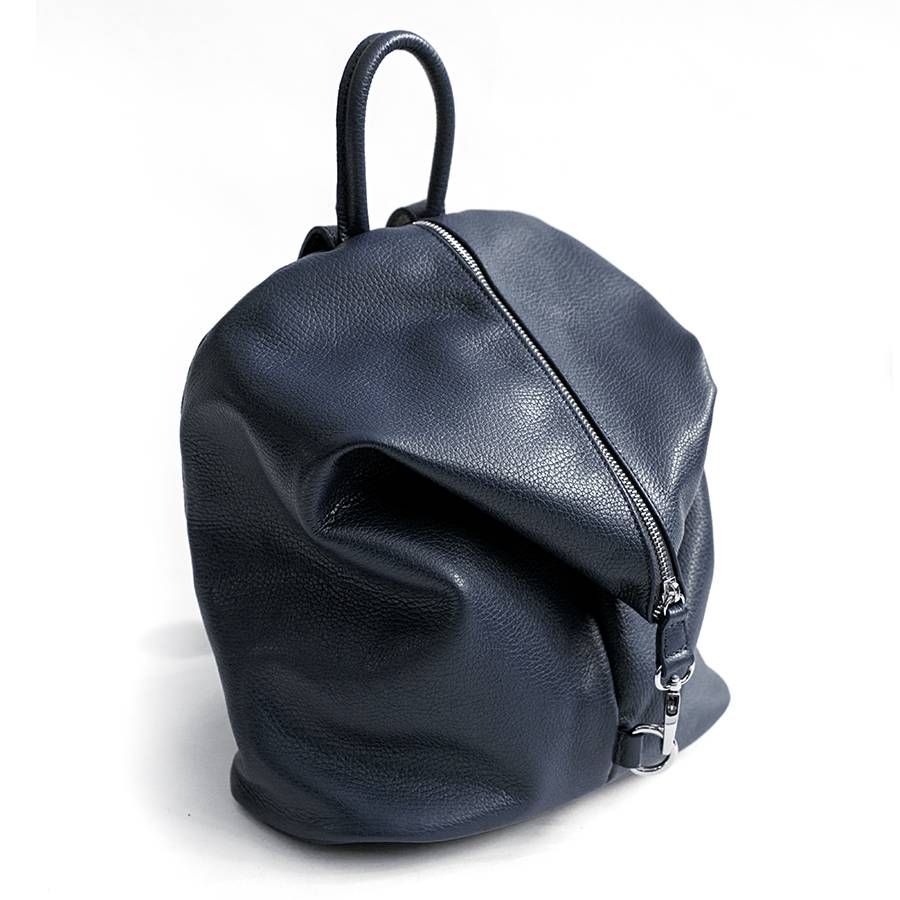 Laura Di Maggio FLIP – Zaino con zip in pelle notte 2025