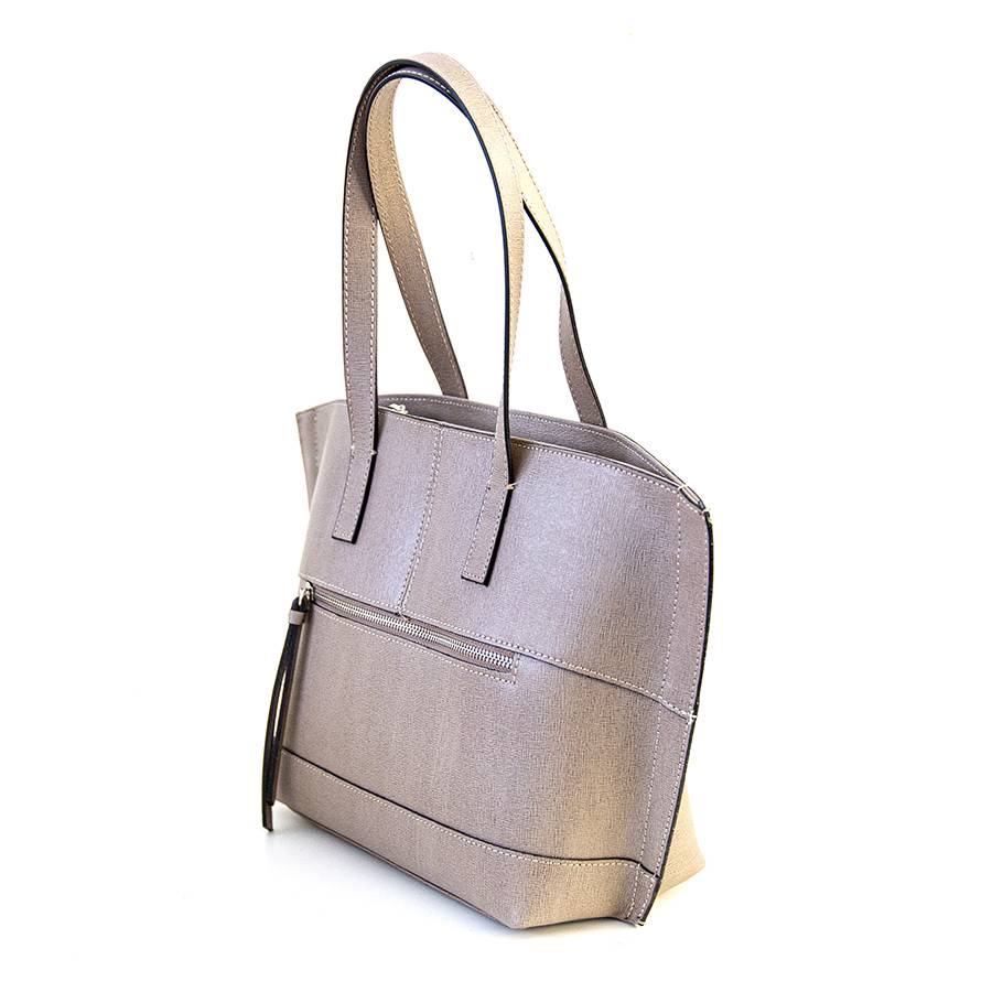 Laura Di Maggio SIMONA – Shopper in pelle saffiano taupe Solo un giorno rimasto