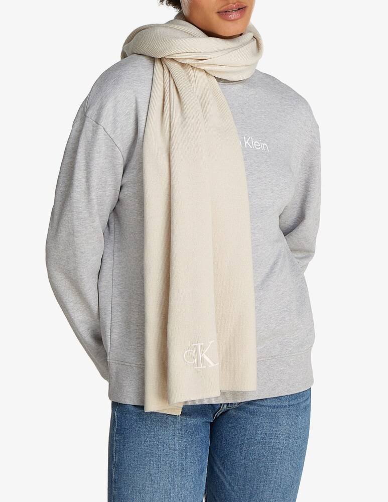 Calvin Klein Jeans Sciarpa monogram ricamata Nuovi prodotti
