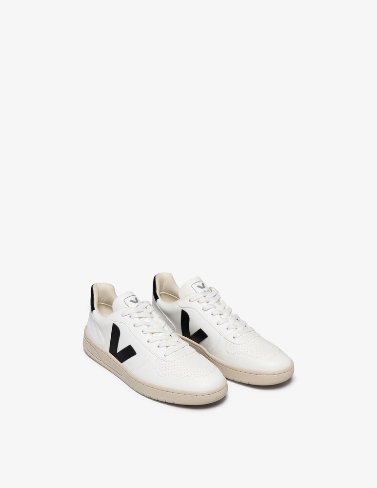 Veja Sneakers in pelle V-1o Presa