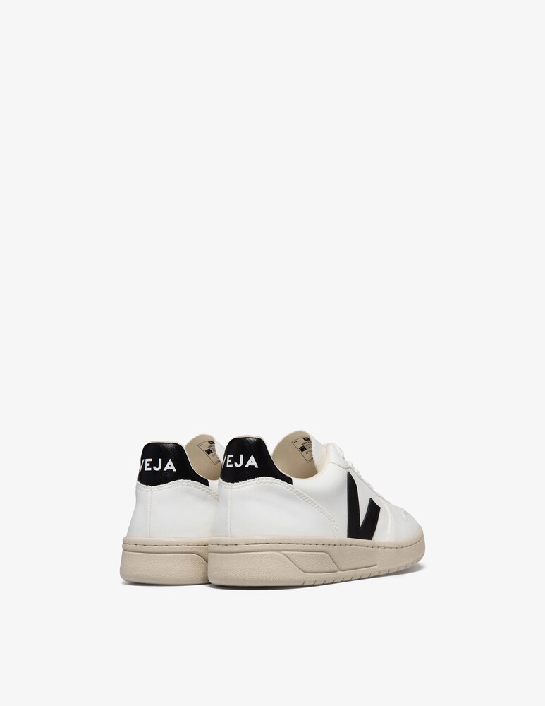 Veja Sneakers in pelle V-1o Presa