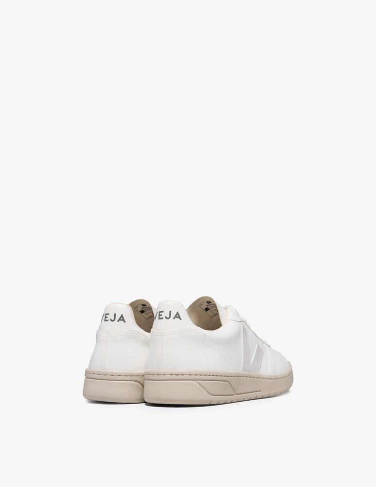 Veja Sneakers in pelle V-1o Sconto