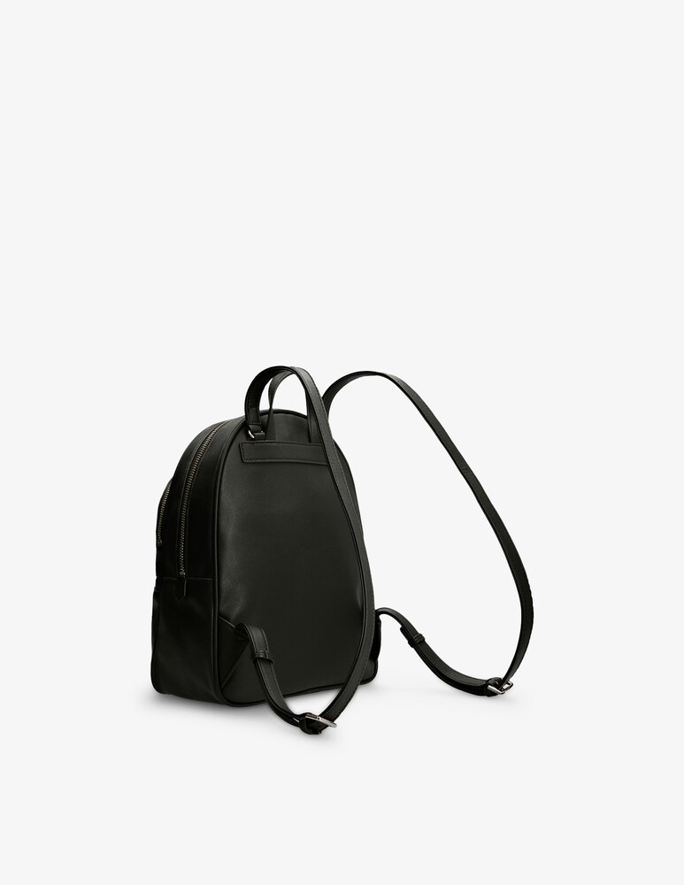 Guess Zaino Manhattan Offerta