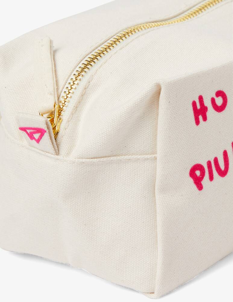 Linea Daria Trousse Ho comunque più occhiaie che trucchi Sostegno trimestrale