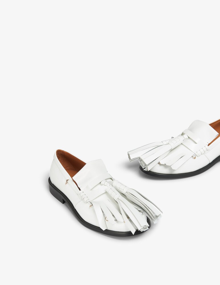 Marni Mocassino bambi in pelle con maxi nappine Offerta San Valentino