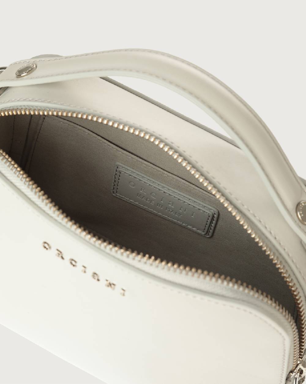 Orciani Mini Bag Chéri Vanity in pelle a mano con tracolla In Vendita