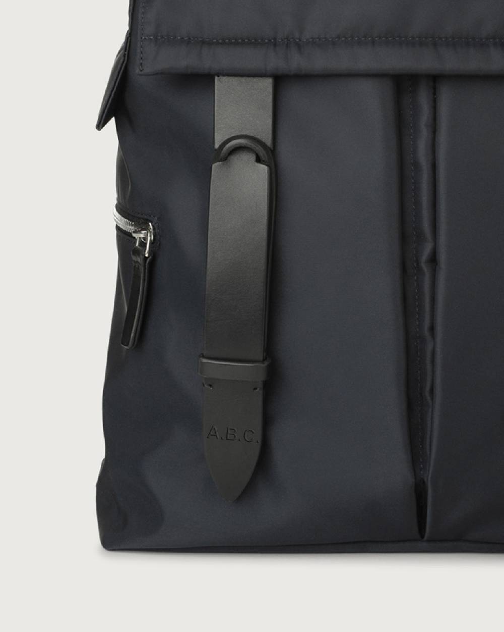 Orciani Zaino Nobuckle Planet in eco-nylon Fornitura limitata