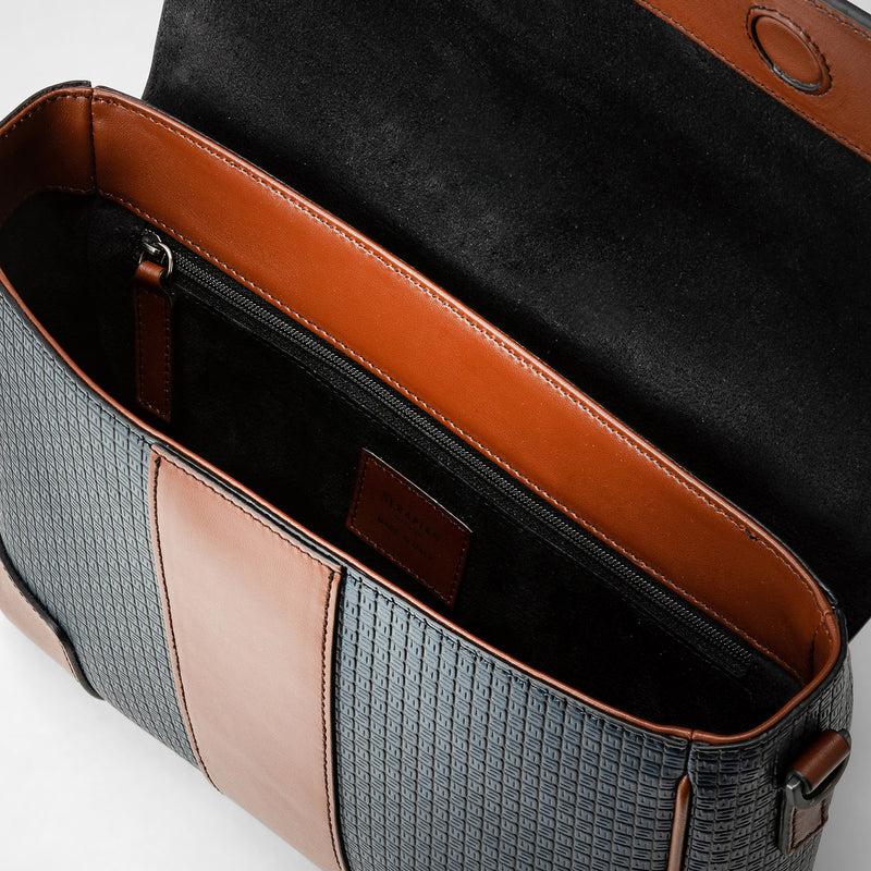 Serapian Borsa messenger con pattina in stepan 72 blu Acquista Ora