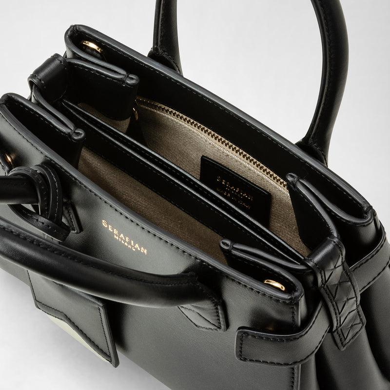 Serapian Mini meline' handbag in seta leather black Soddisfazione Garantita