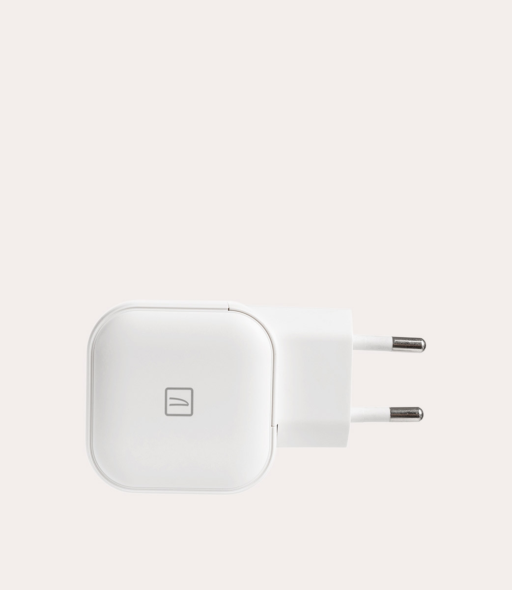 Tucano Doppio caricabatteria da parete USB-A/USB-C GaN da 38W Fino Al -60%