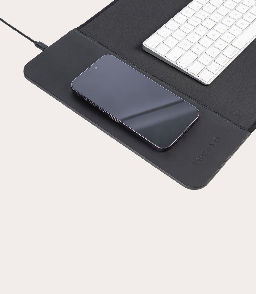 Tucano Tappeto scrivania con ricarica wireless Prezzo Ridotto