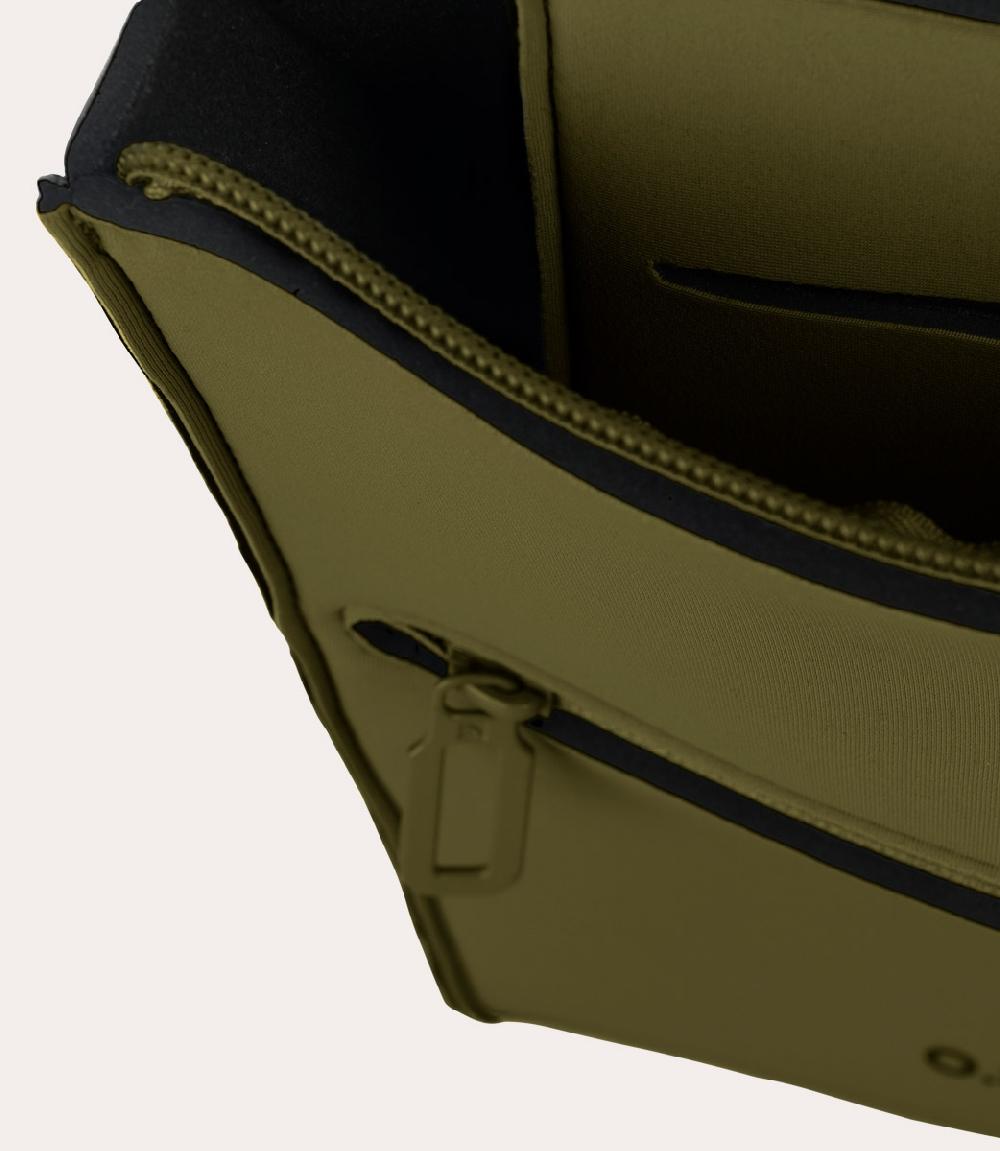 Tucano Zaino in neoprene taglia M Convenienza