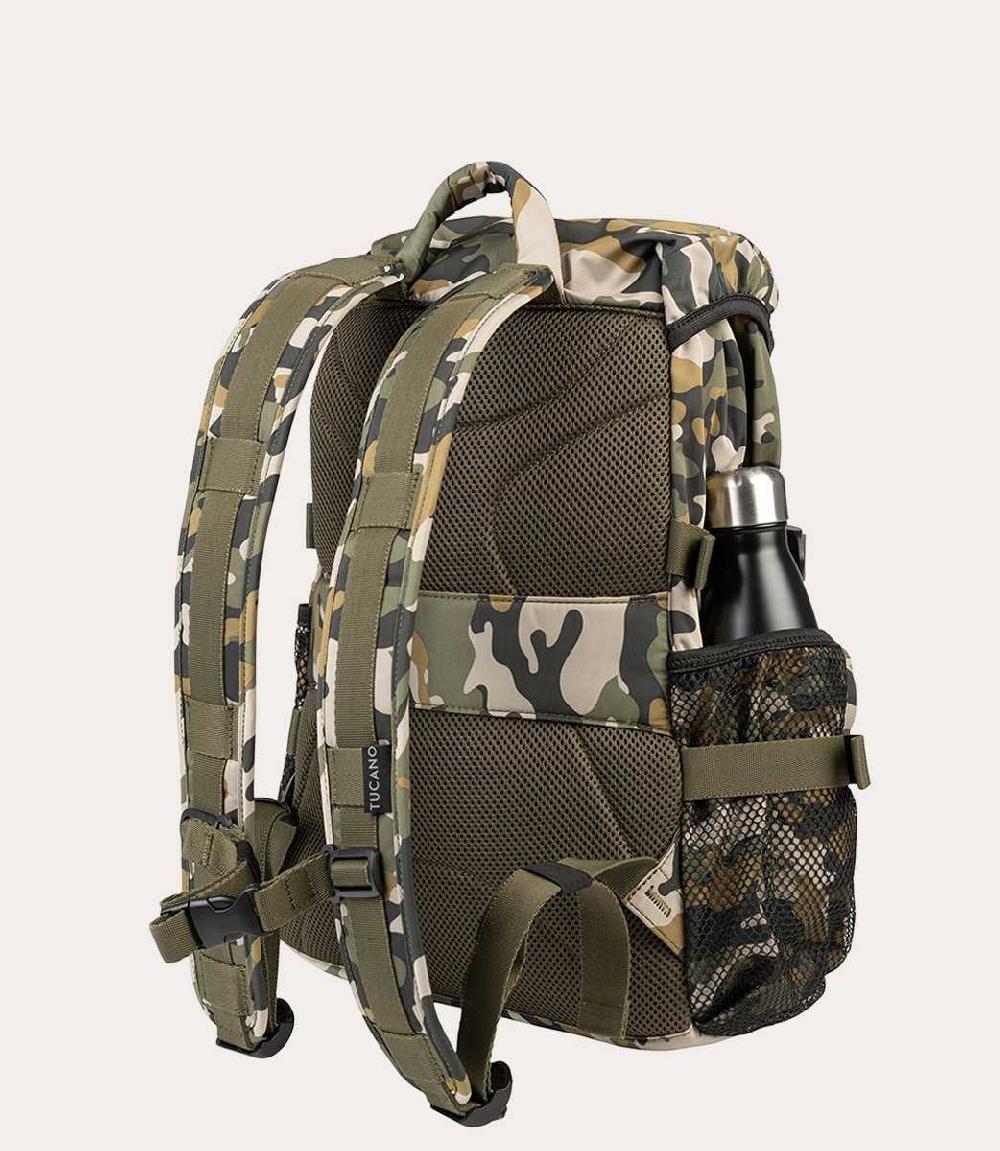 Tucano Zaino in tessuto realizzato con plastica riciclata Offerta speciale