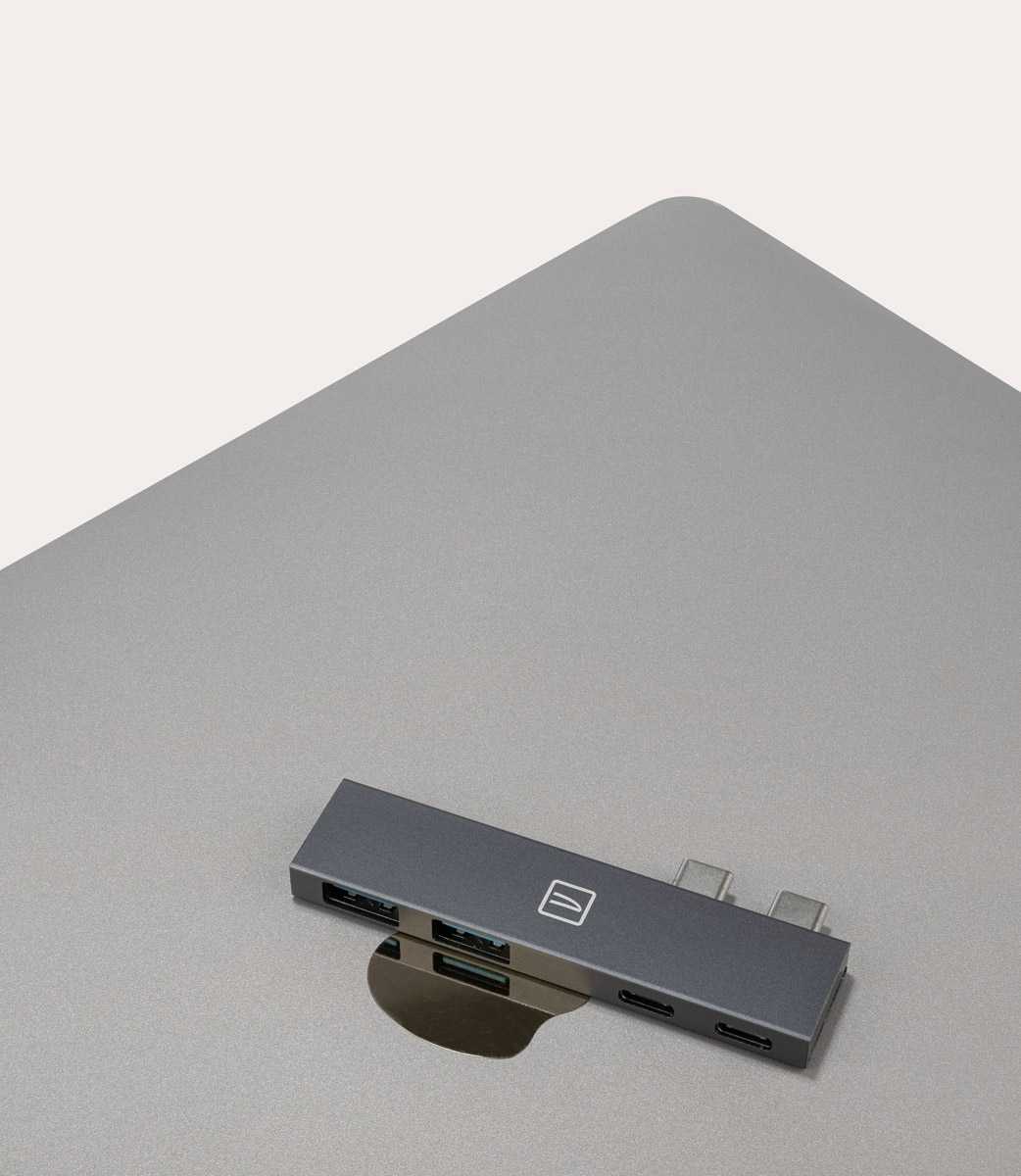 Tucano Hub type-C 4-in-1 con USB 3.0 + USB-C PD per MacBook Pro/Air Latest fashion
