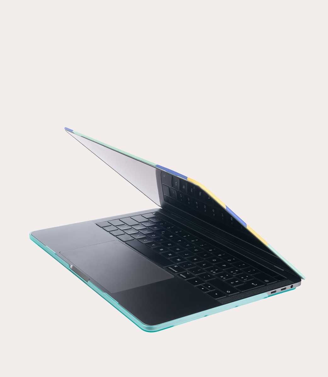 Tucano Guscio Protettivo per MacBook Pro 15" Offerte speciali