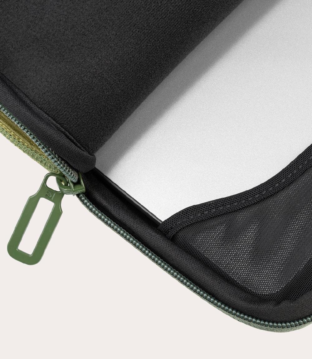 Tucano Second skin per MacBook Pro 16" e laptop 15.6" Fino al 55% di sconto
