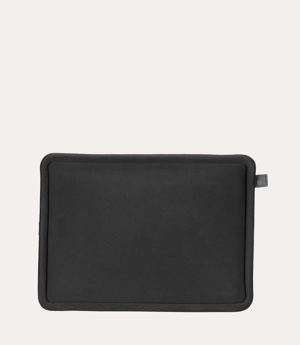 Tucano Second skin per MacBook Pro 16" Trasporto libero internazionale