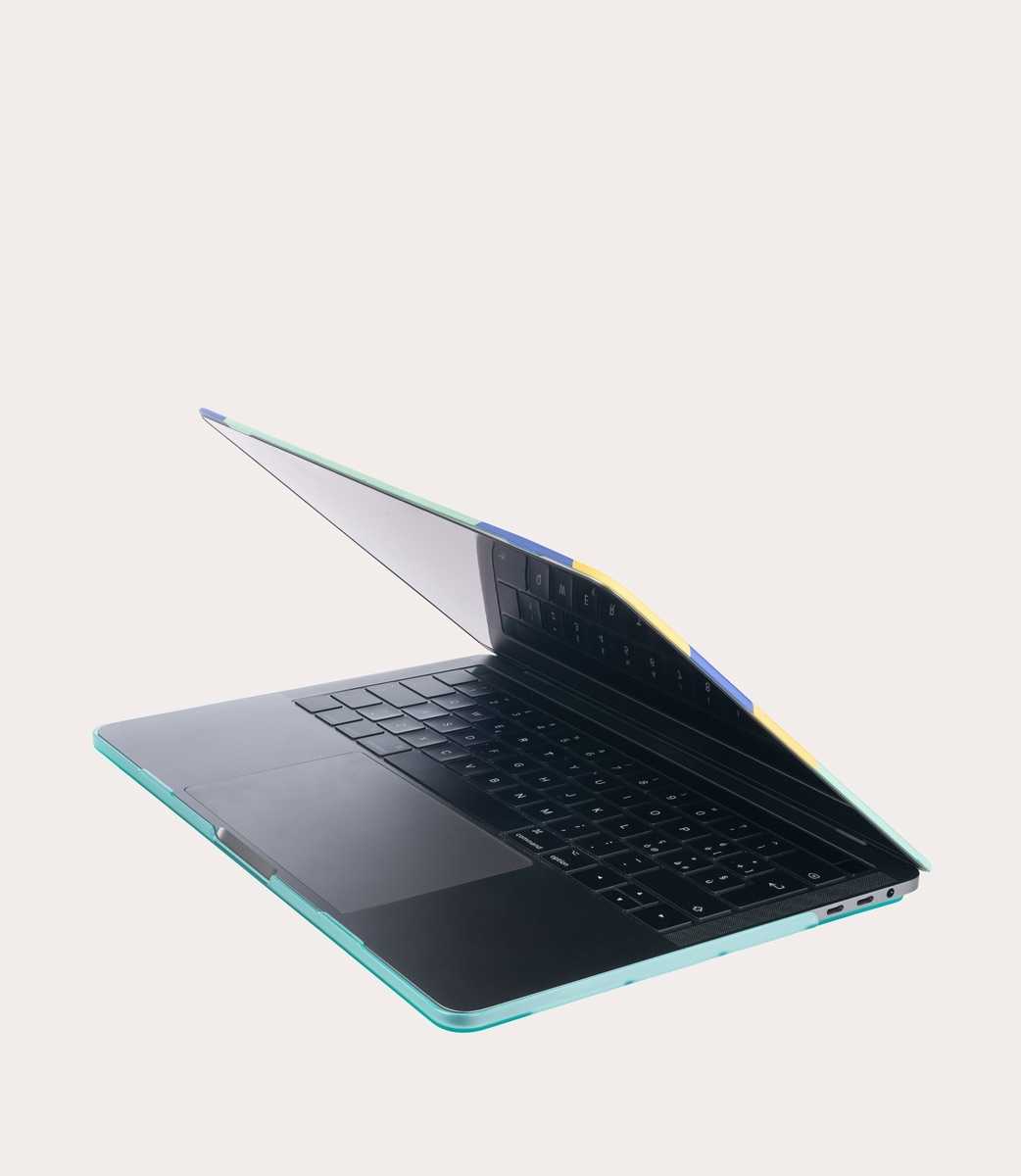 Tucano Guscio Protettivo per MacBook Pro 13" Consegna Veloce