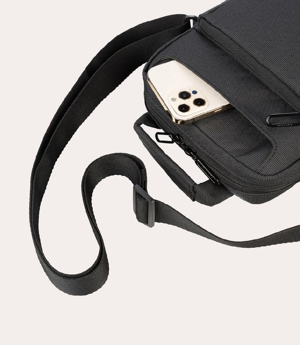 Tucano Borsa a tracolla misura small Offerta migliore