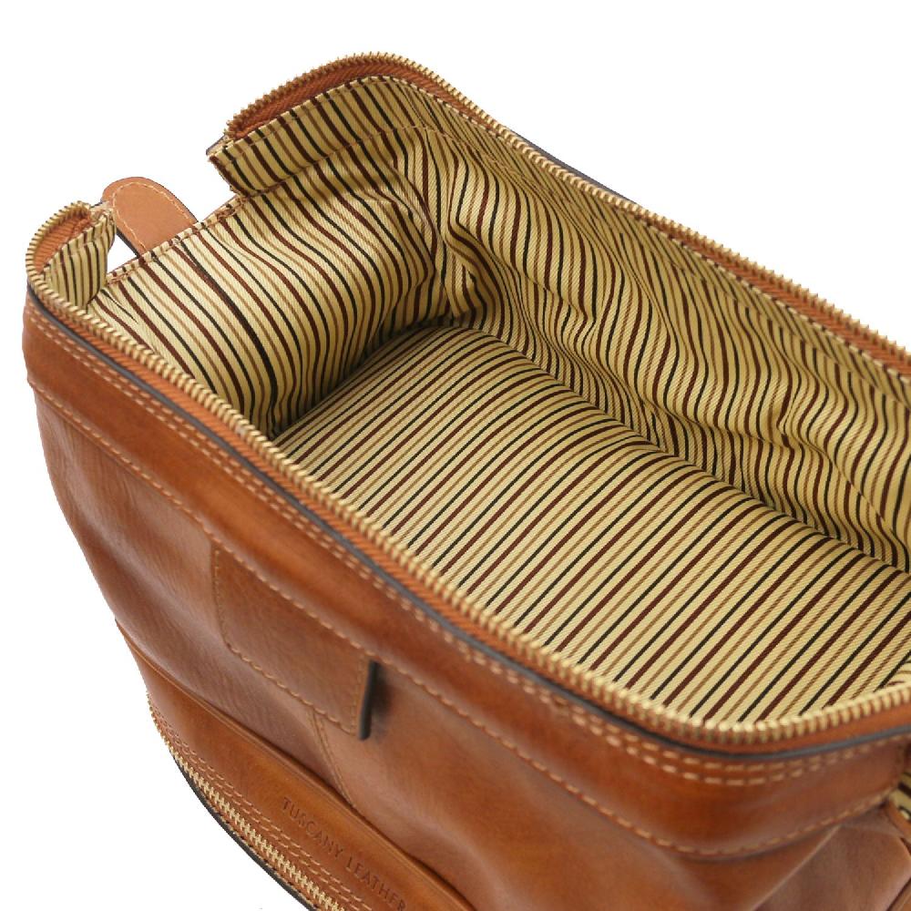 Tuscany Leather Beauty Case in Pelle Fino Al -60%