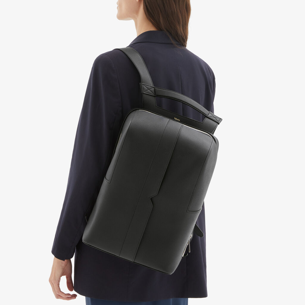 Valextra Zaino V-Line | Pelle di vitello Millepunte Soft | Nero | Valextra Vendite Flash