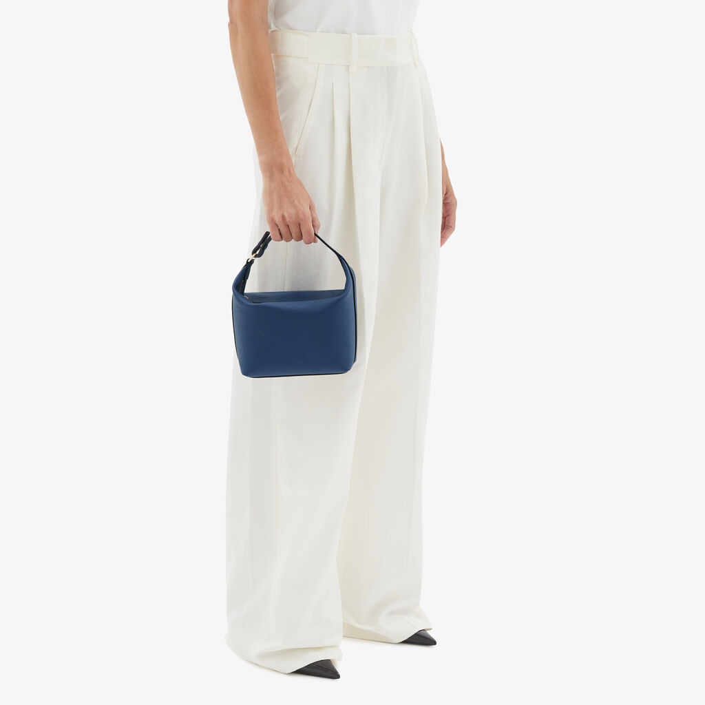 Valextra Portafoglio grande di Lusso in Pelle Blu Zaffiro | Valextra Promozione Limitata