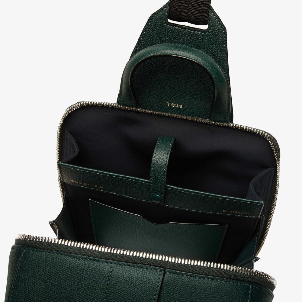 Valextra Zaino monospalla da Uomo in Pelle Verde | Valextra V-Line In Saldo