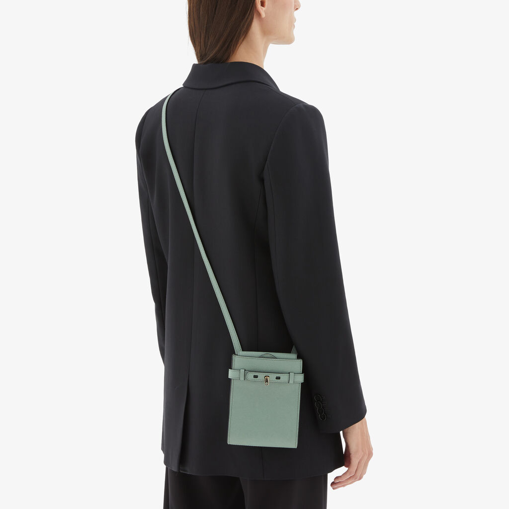 Valextra Borsa a Tracolla Brera B-Tracollina Slim Micro | Pelle di vitello Millepunte | Verde Eucalipto | Valextra Vendita Calda