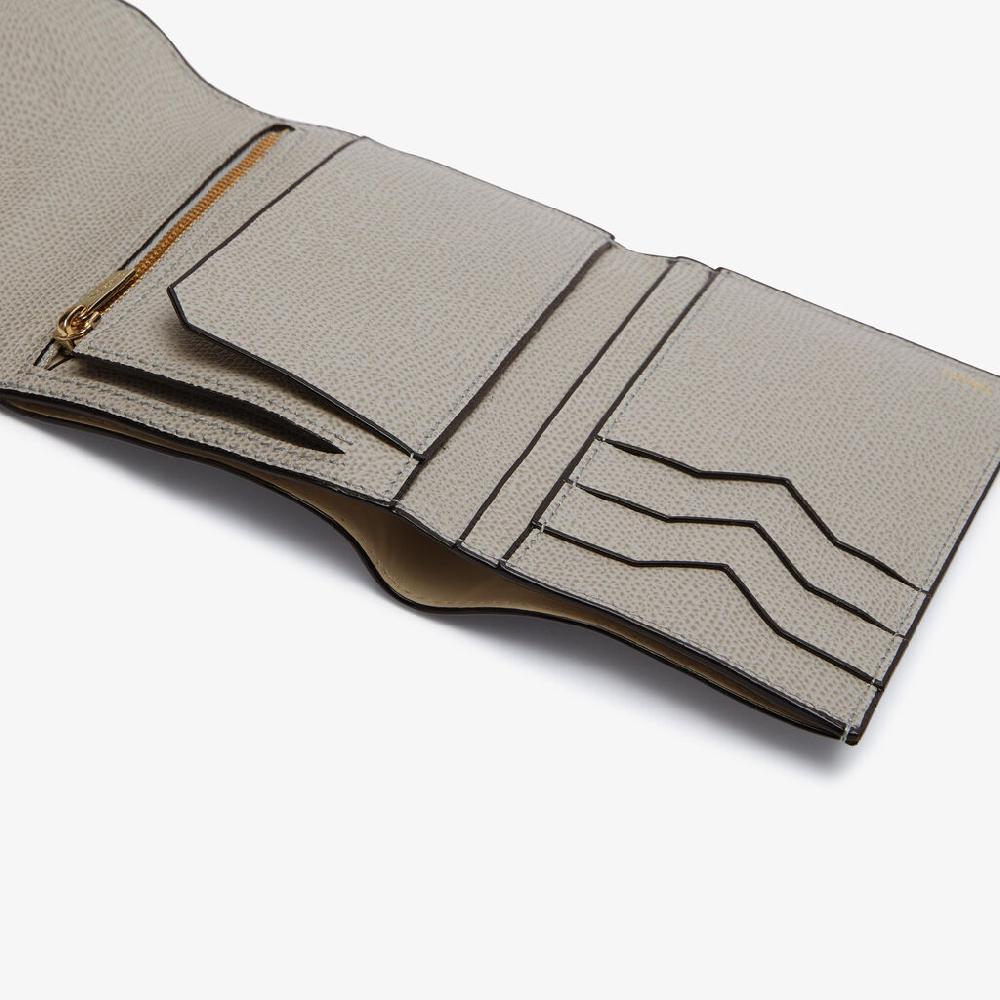 Valextra Portafoglio Iside Trifold | Pelle di vitello Millepunte | Grigio Cenere | Valextra Promozione Limitata