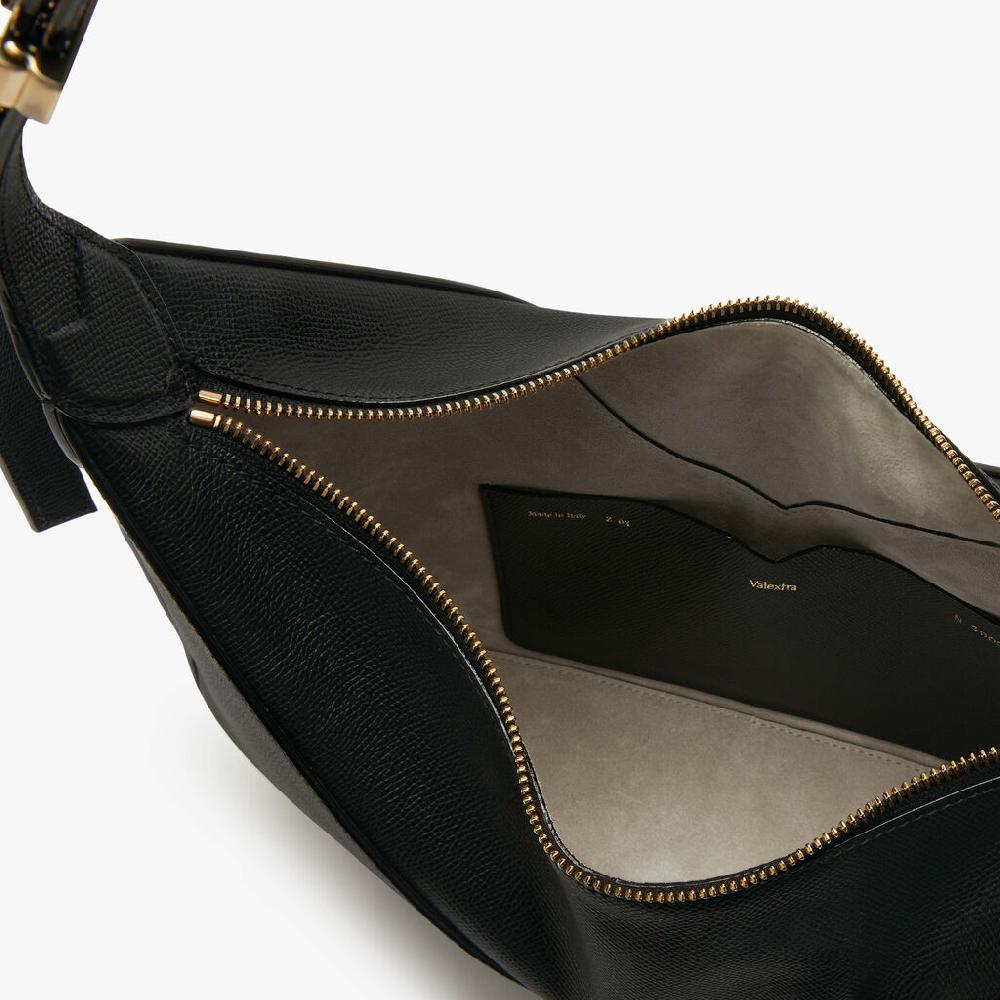 Valextra Borsa a tracolla hobo da Donna in Pelle Nera | Valextra Vivi Novità