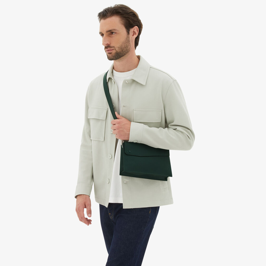 Valextra Borsa tracolla da Uomo di Lusso in Pelle Verde | Valextra Pocket In Linea
