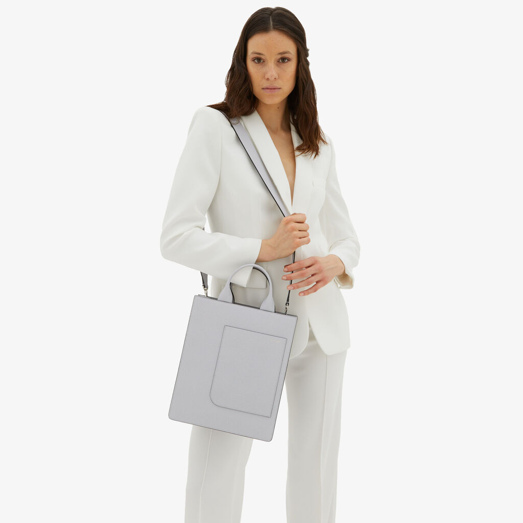 Valextra Borsa Mini in Pelle Grigia con tasca esterna | Valextra Boxy Vendite stagionali