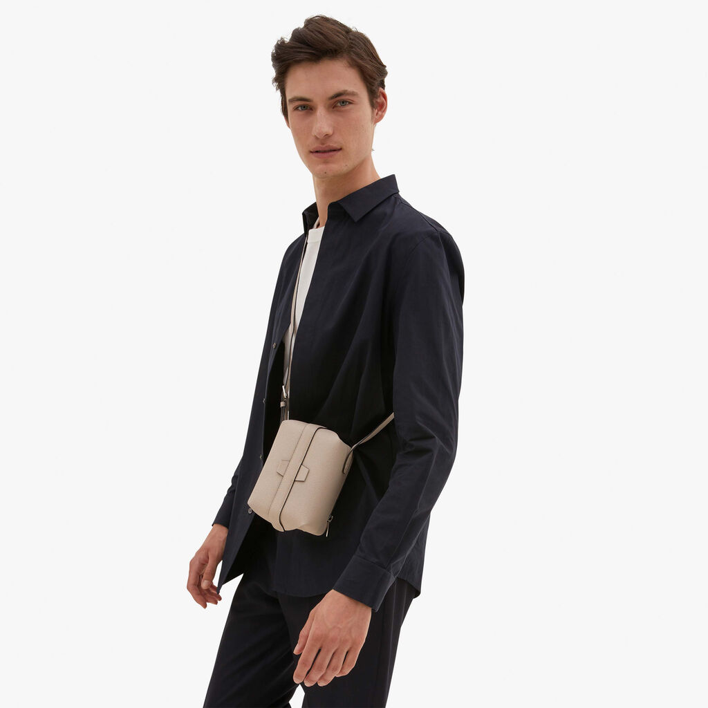 Valextra Borsa a tracolla Mini in Pelle Rosa Nude | Valextra Tric Trac 50% di sconto con spedizione gratuita