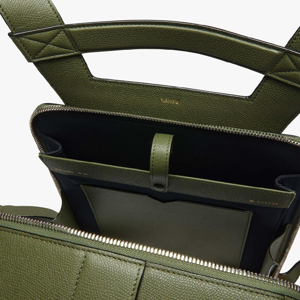 Valextra Valextra V-Line: Zaino elegante da lavoro in Pelle Verde Militare Convenienza