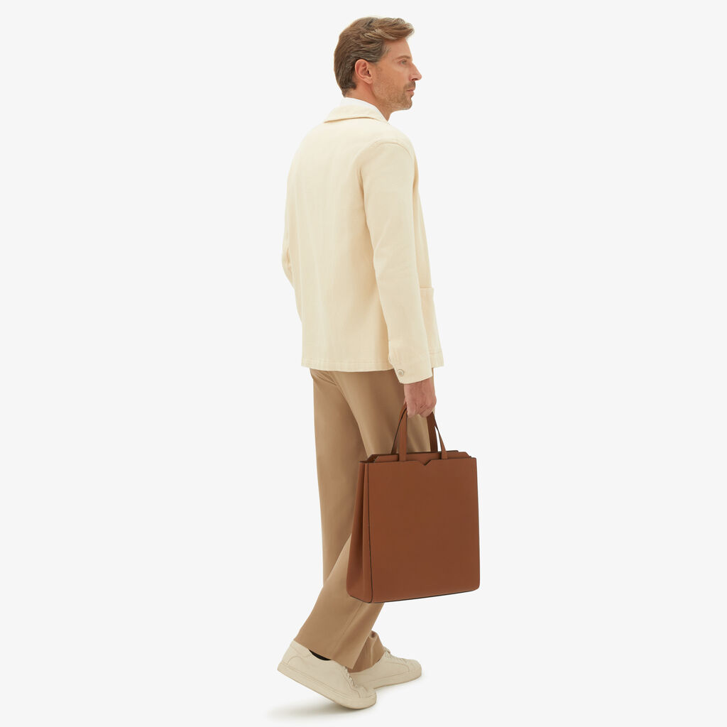 Valextra Borsa Shopping Uomo di Lusso in Pelle Marrone | Valextra V-Line Liquidazione