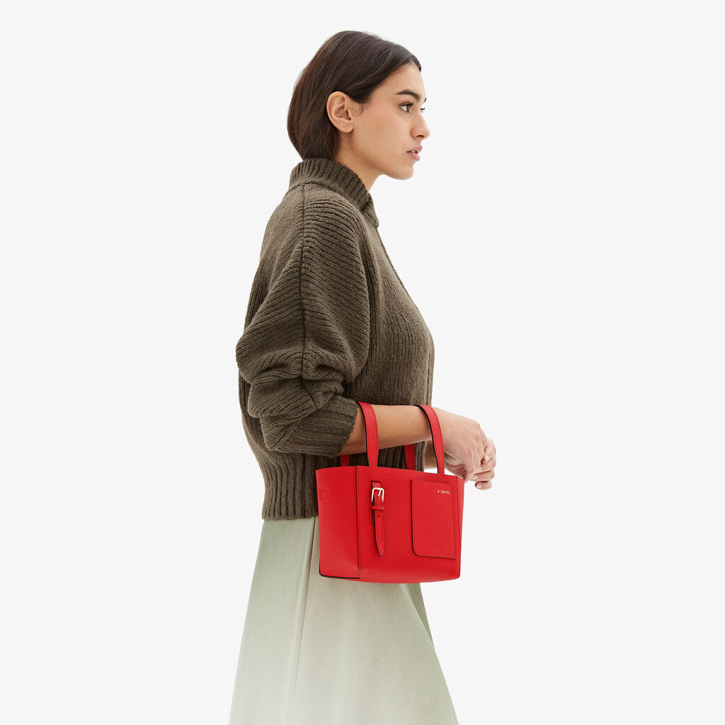 Valextra Borsa a secchiello da Donna di Lusso in Pelle Rossa | Valextra Soft Enormi sconti