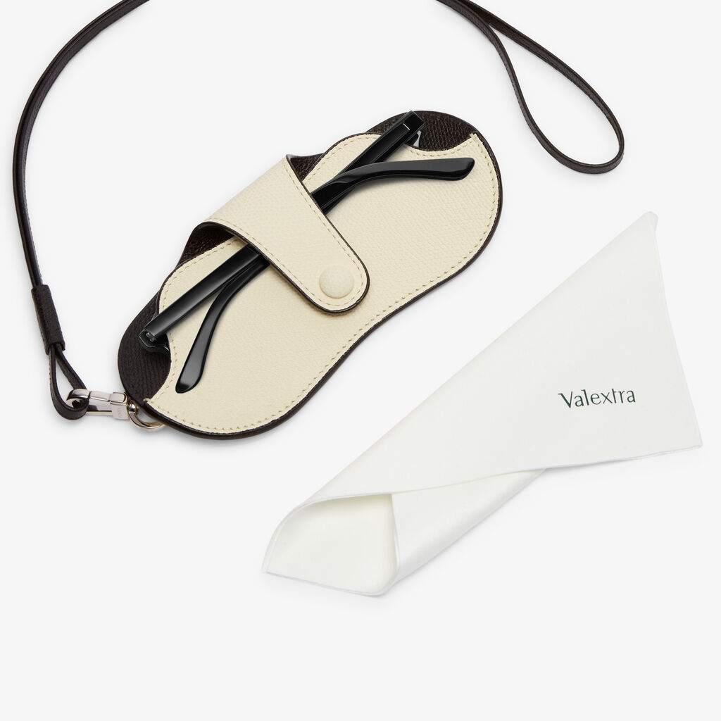 Valextra Custodia occhiali di Lusso in Pelle Bianca e Nera | Valextra Promozione