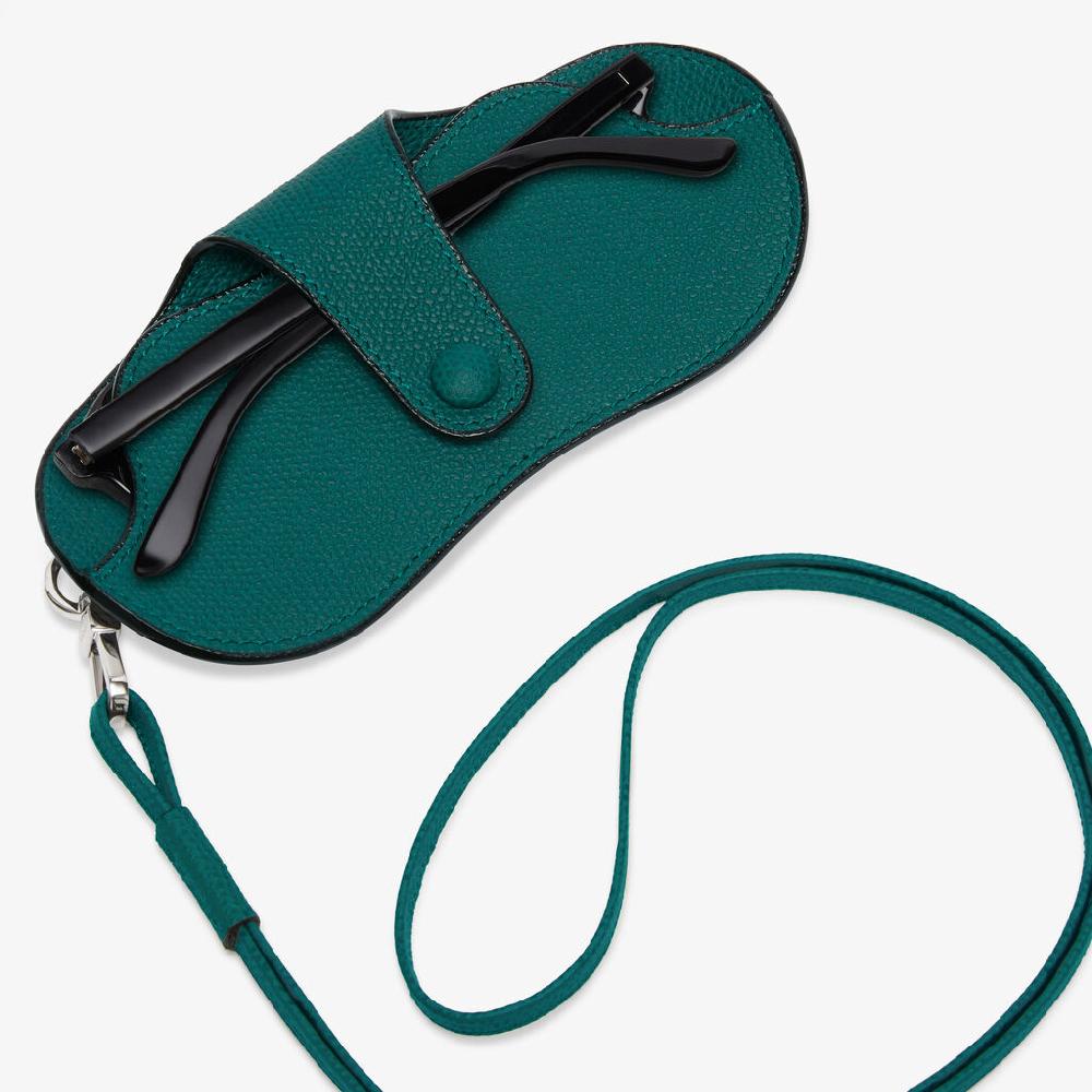 Valextra Porta occhiali a tracolla di Lusso in Pelle Verde Scura | Valextra Spedizione Gratuita