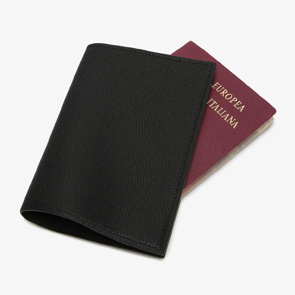 Valextra Porta passaporto elegante in Pelle Nera di Lusso | Valextra Spedizione Gratuita