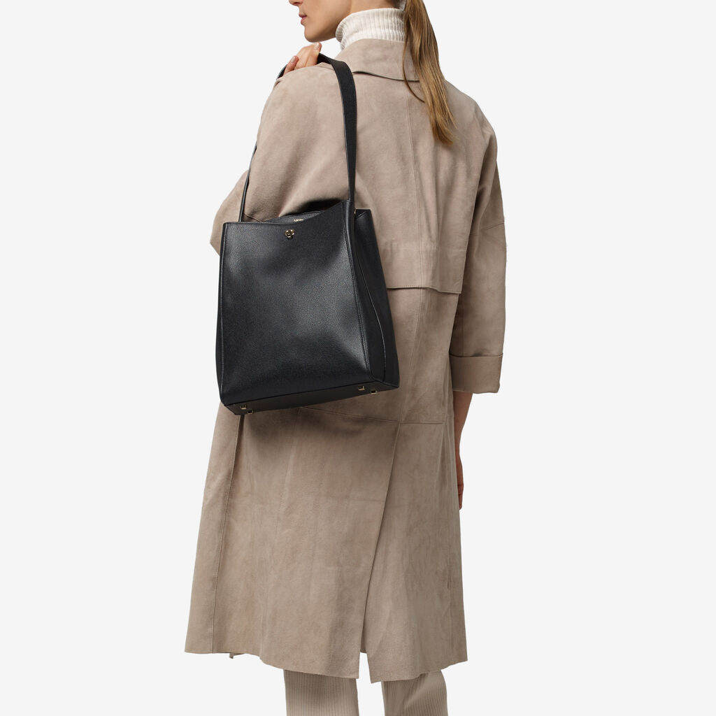 Valextra Borsa a spalla Media in Pelle Nera | Valextra Brera Fino Al -60%