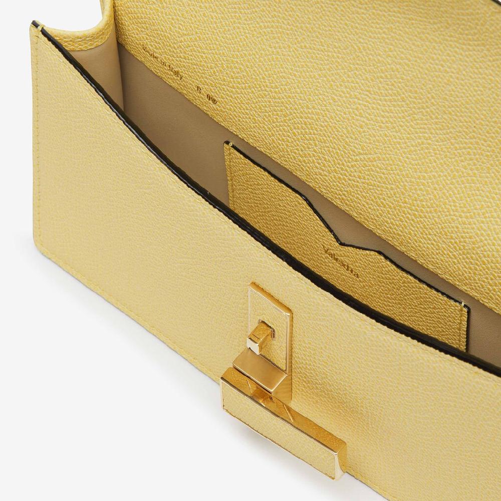 Valextra Clutch Donna di Lusso in Pelle Gialla con catena | Valextra Iside Offerte