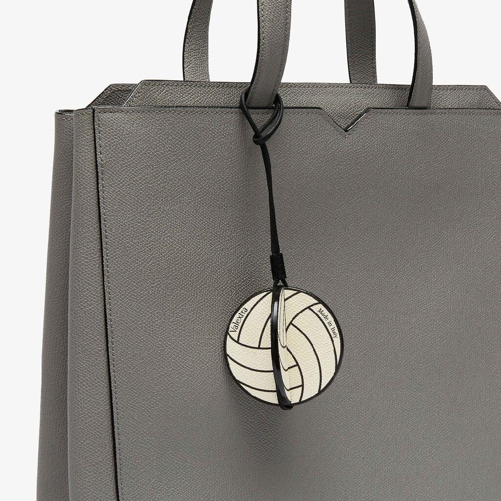 Valextra Charm pallavolo da Donna in Pelle Bianca e Nera | Valextra Smaltimento dello stoccaggio