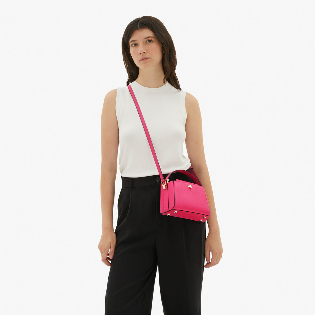 Valextra Borsa a tracolla Micro in Pelle Rosa Fucsia | Valextra Brera In vendita
