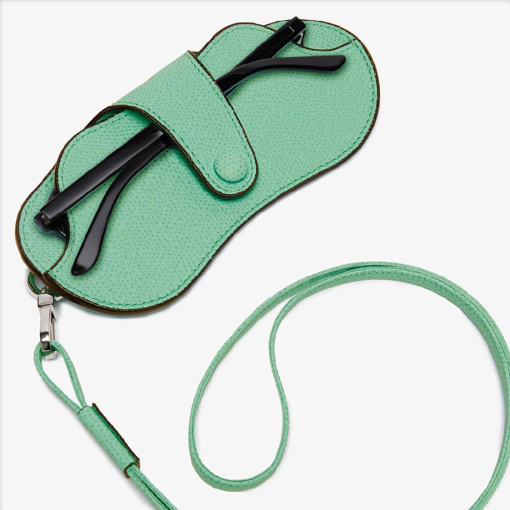 Valextra Porta Occhiali Con Tracolla | Pelle di vitello Millepunte | Verde LatteMenta | Valextra Promozione Limitata