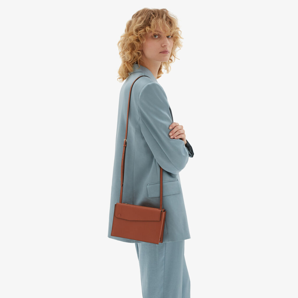 Valextra Borsa a tracolla da Donna in Pelle Marrone | Valextra Pocket Vendite Flash