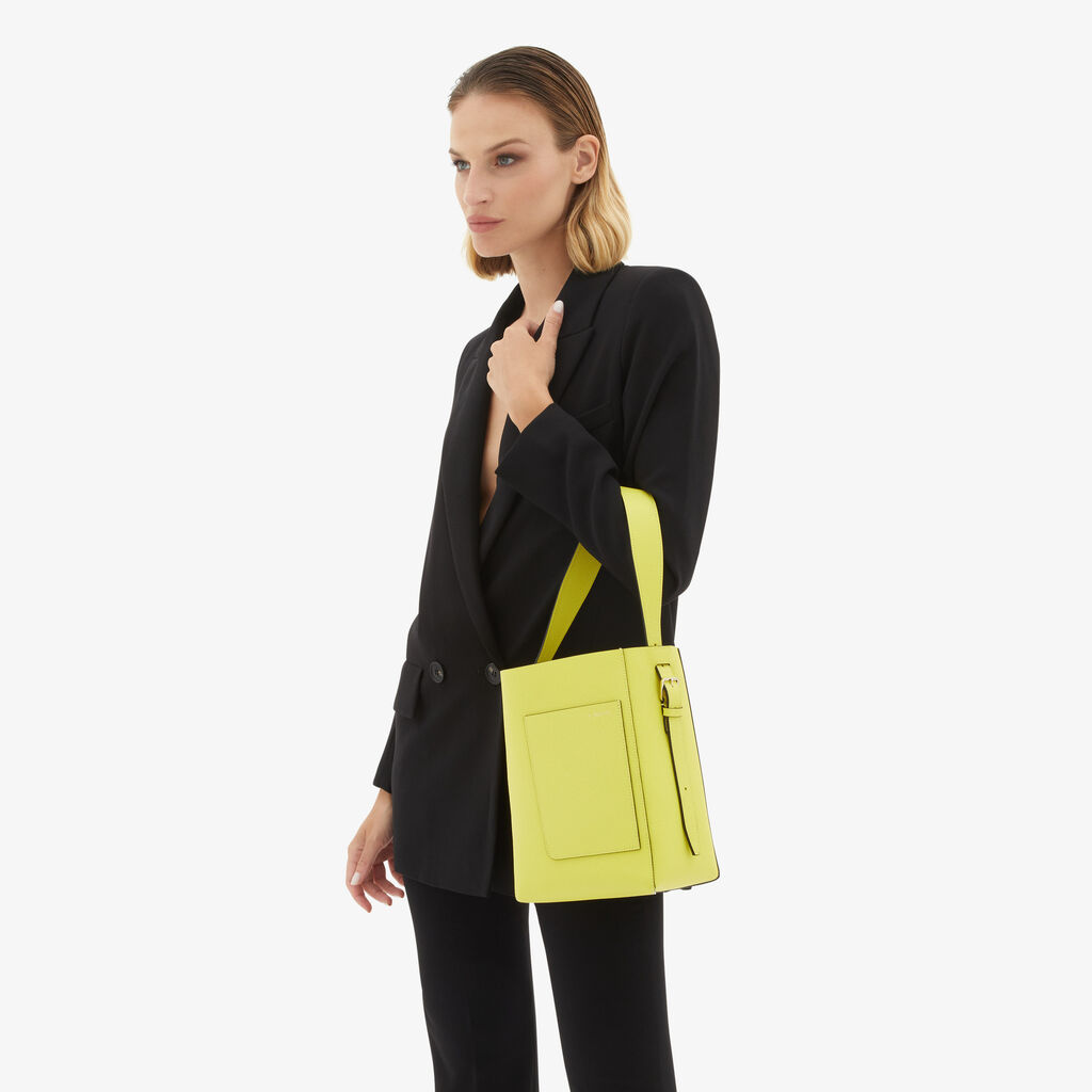 Valextra Borsa a secchiello da Donna Mini Gialla di Lusso | Valextra Soft Sconto di tempo limitato