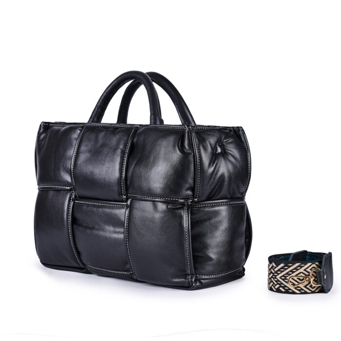 ViaMailBag Scarlet Tape (W04) 2025